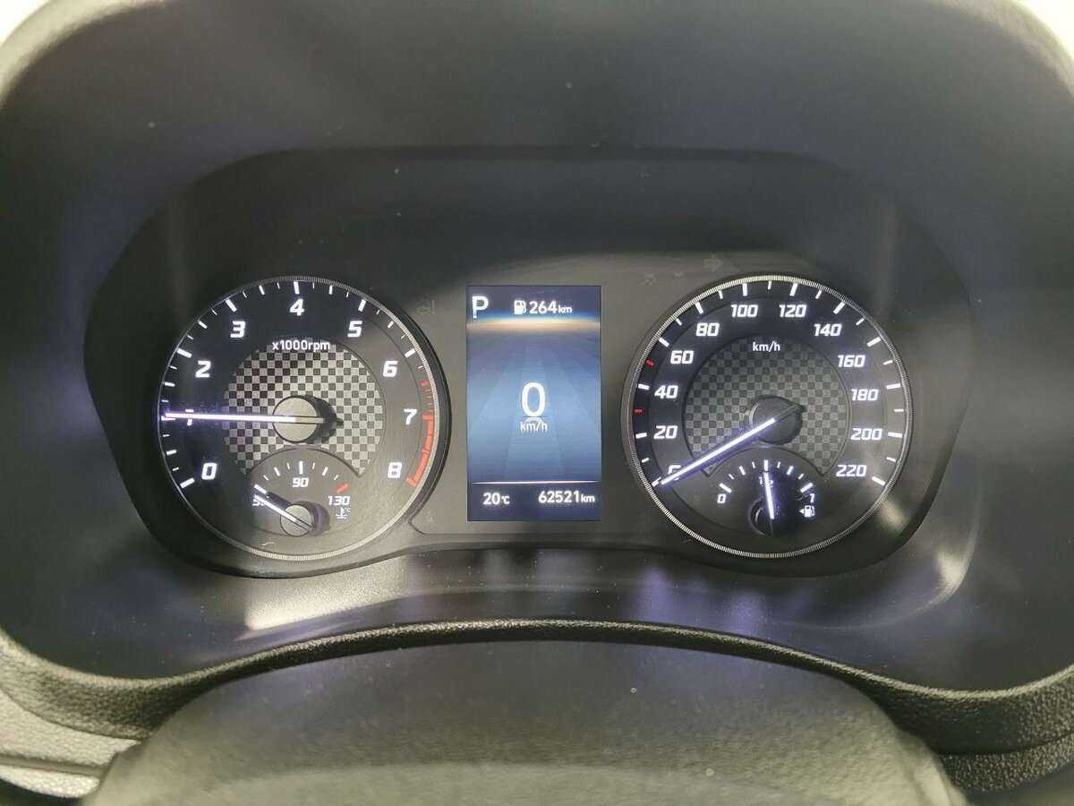 Hyundai Solaris с пробегом — 2021 год. Фото: #10