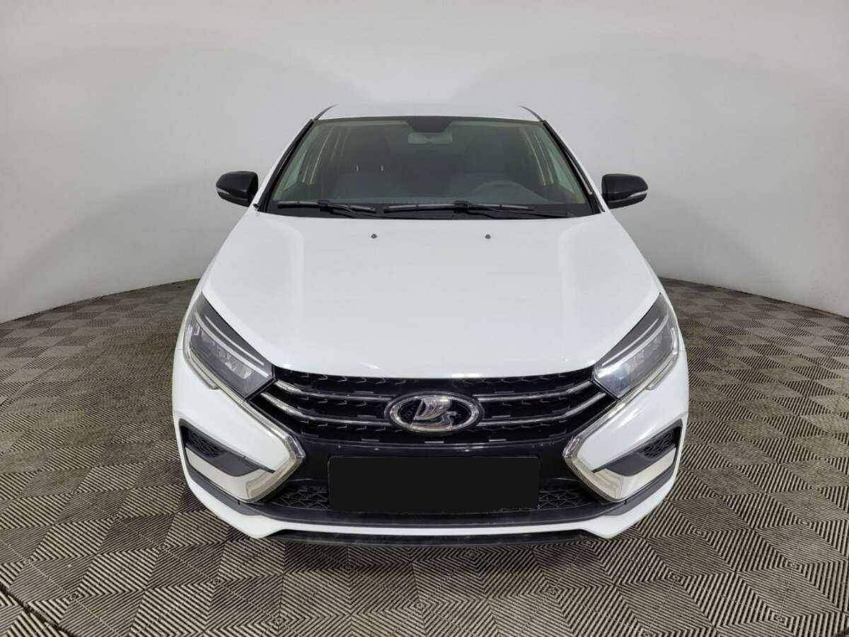 Lada (ВАЗ) Vesta с пробегом — 2023 год. Фото: #1