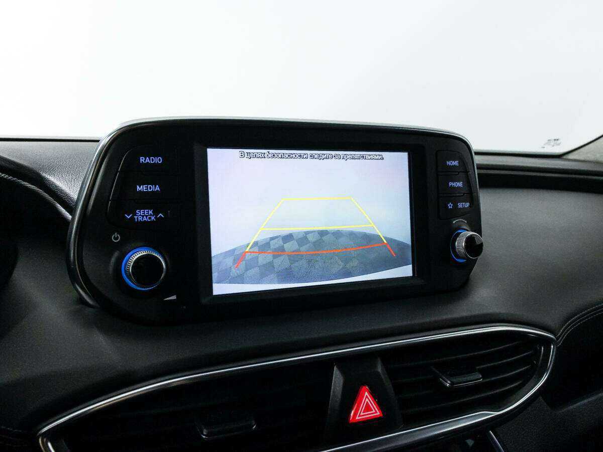 Hyundai Santa Fe с пробегом — 2019 год. Фото: #16