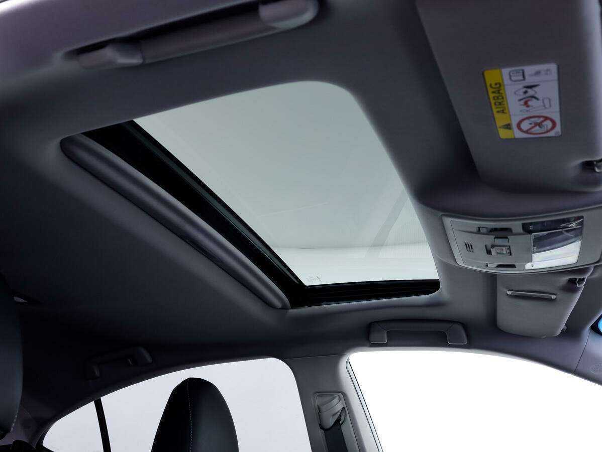 Lexus ES с пробегом — 2017 год. Фото: #30