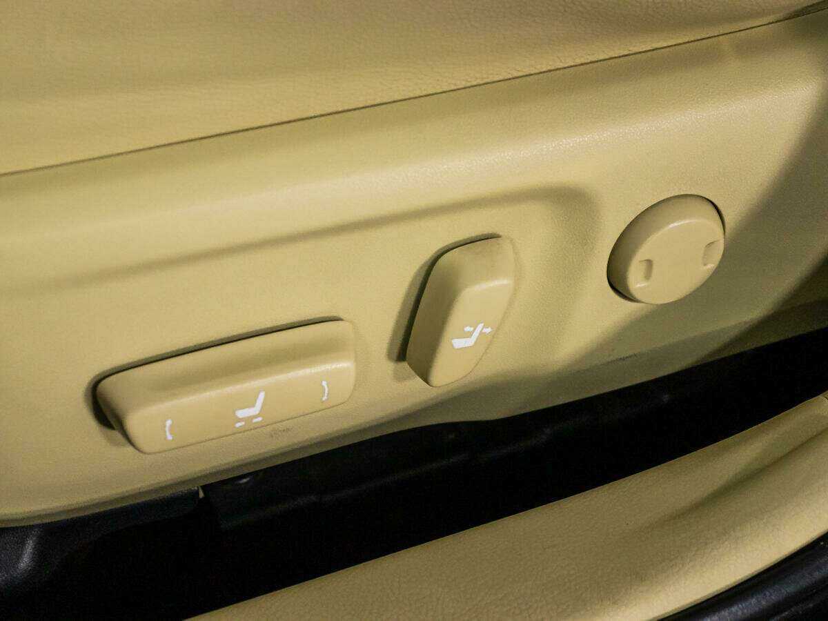 Toyota Camry с пробегом — 2017 год. Фото: #15