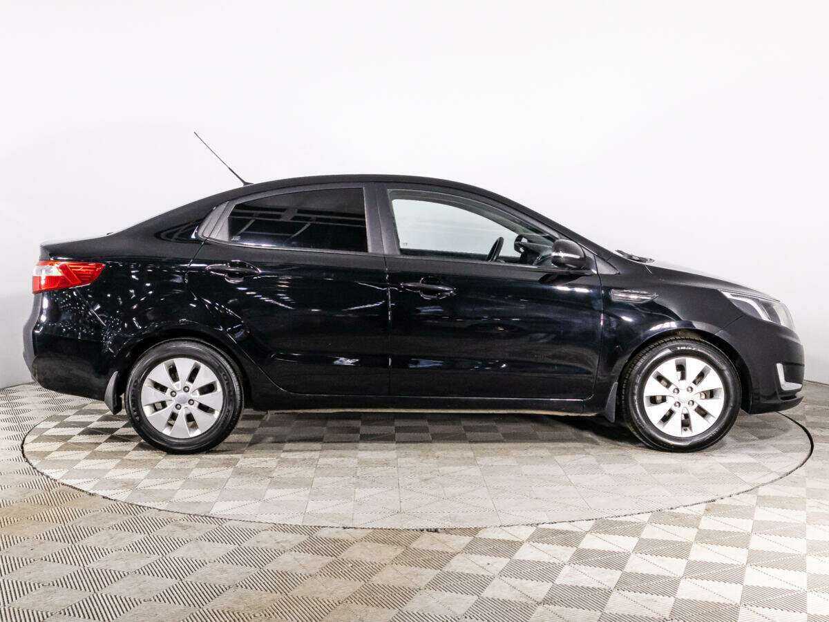 Kia Rio с пробегом — 2014 год. Фото: #3