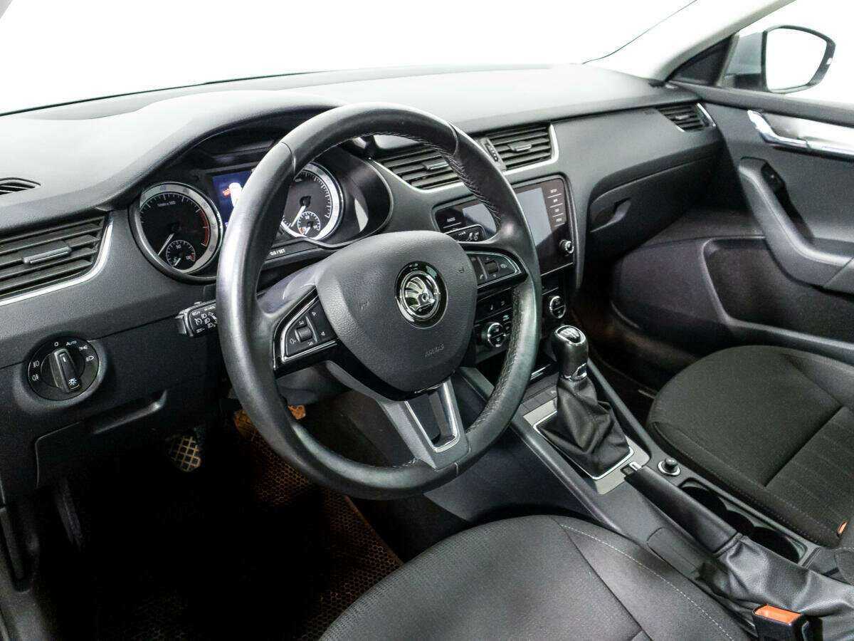 Skoda Octavia с пробегом — 2018 год. Фото: #10