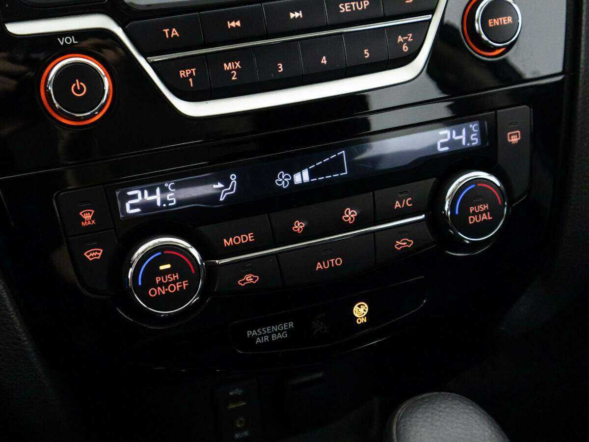 Nissan X-Trail с пробегом — 2017 год. Фото: #14