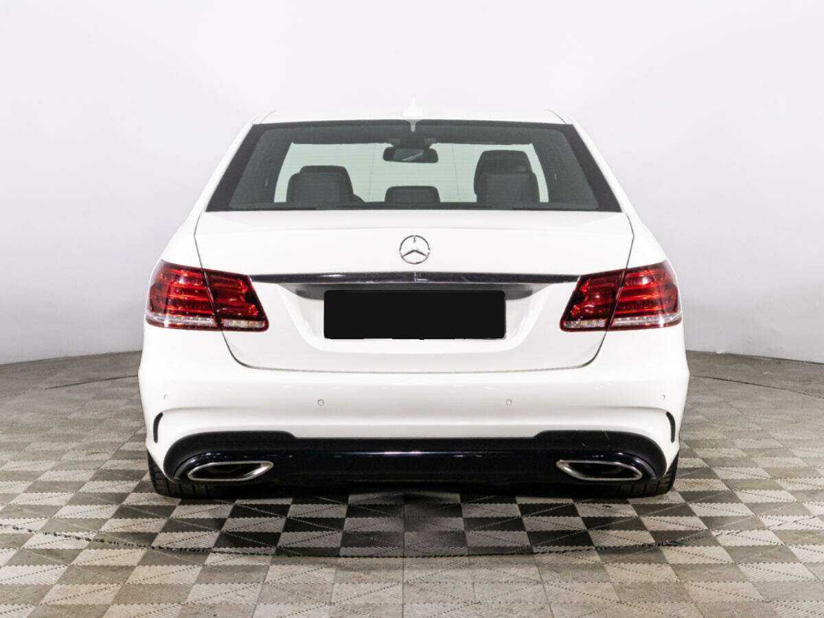 Mercedes-Benz E-Класс с пробегом — 2015 год. Фото: #5