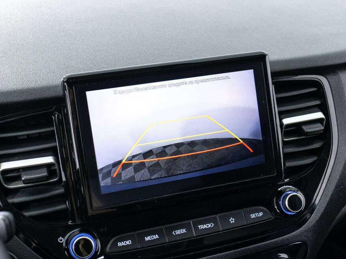 Hyundai Solaris с пробегом — 2021 год. Фото: #14