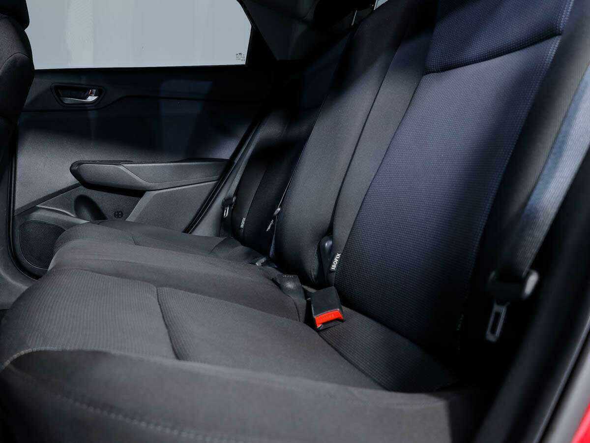 Hyundai Solaris с пробегом — 2020 год. Фото: #10