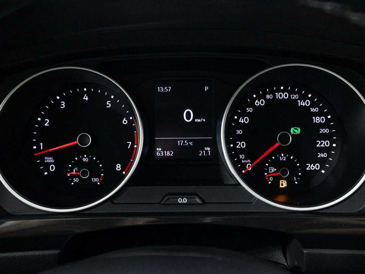 Volkswagen Tiguan с пробегом — 2017 год. Фото: #11