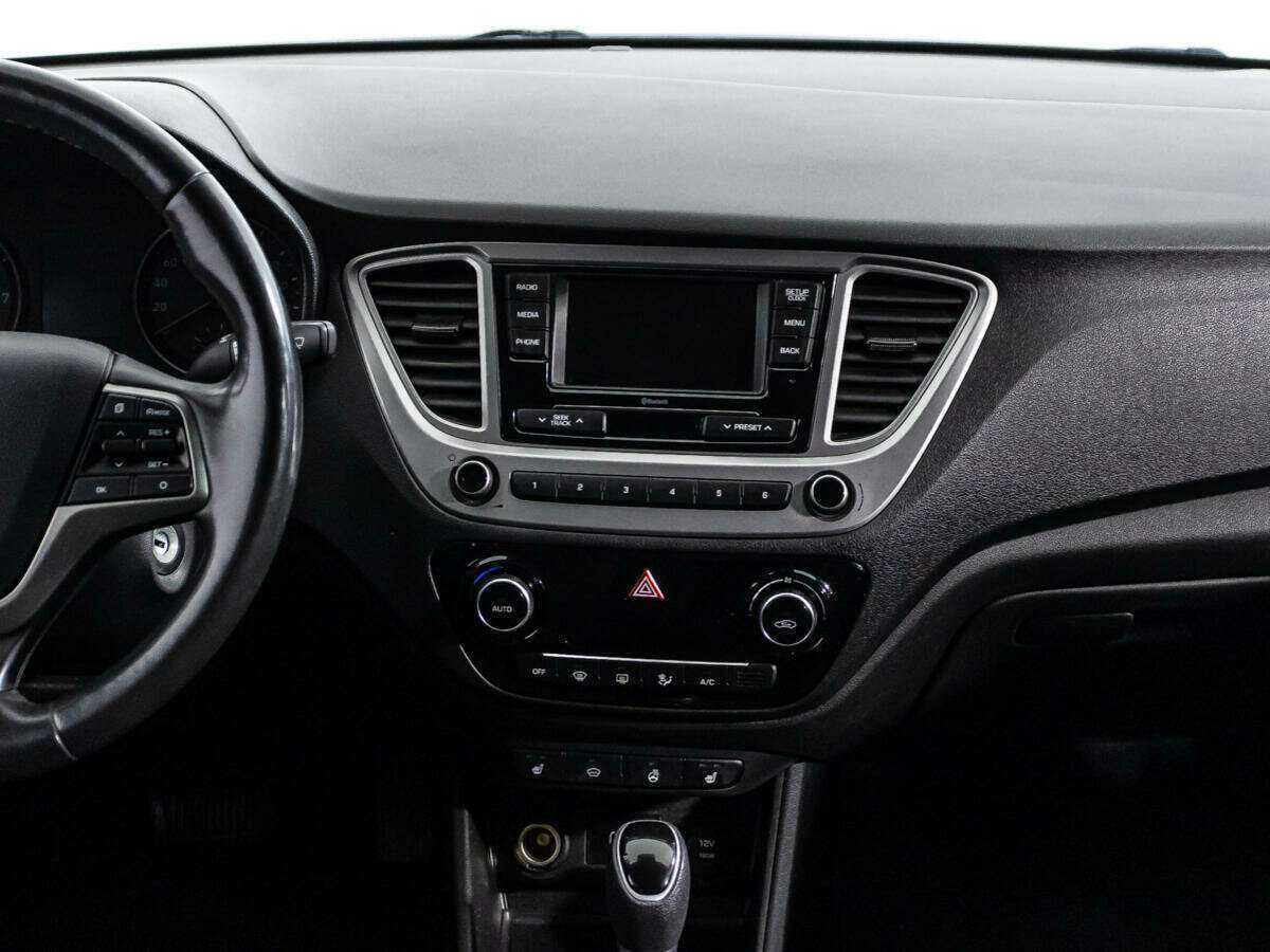 Hyundai Solaris с пробегом — 2020 год. Фото: #13