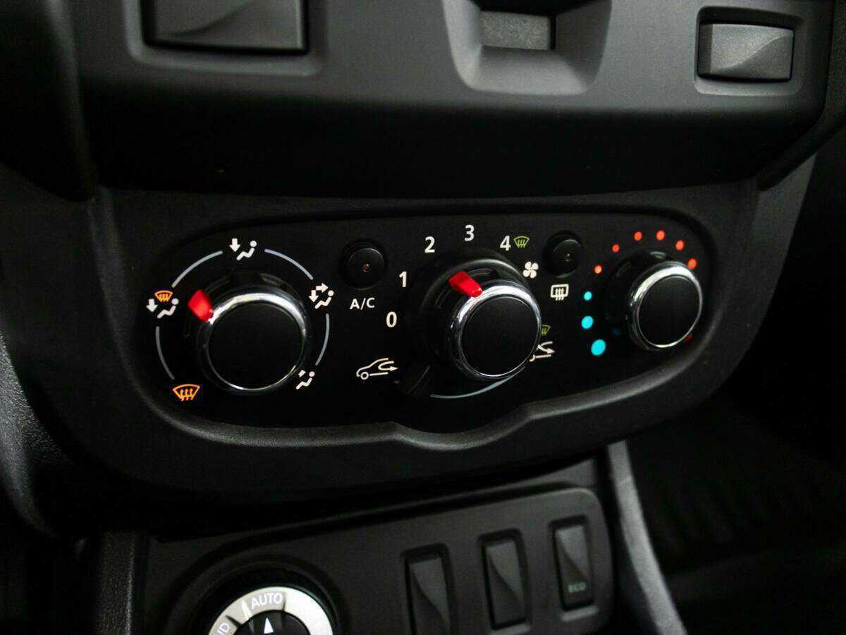 Renault Duster с пробегом — 2015 год. Фото: #14