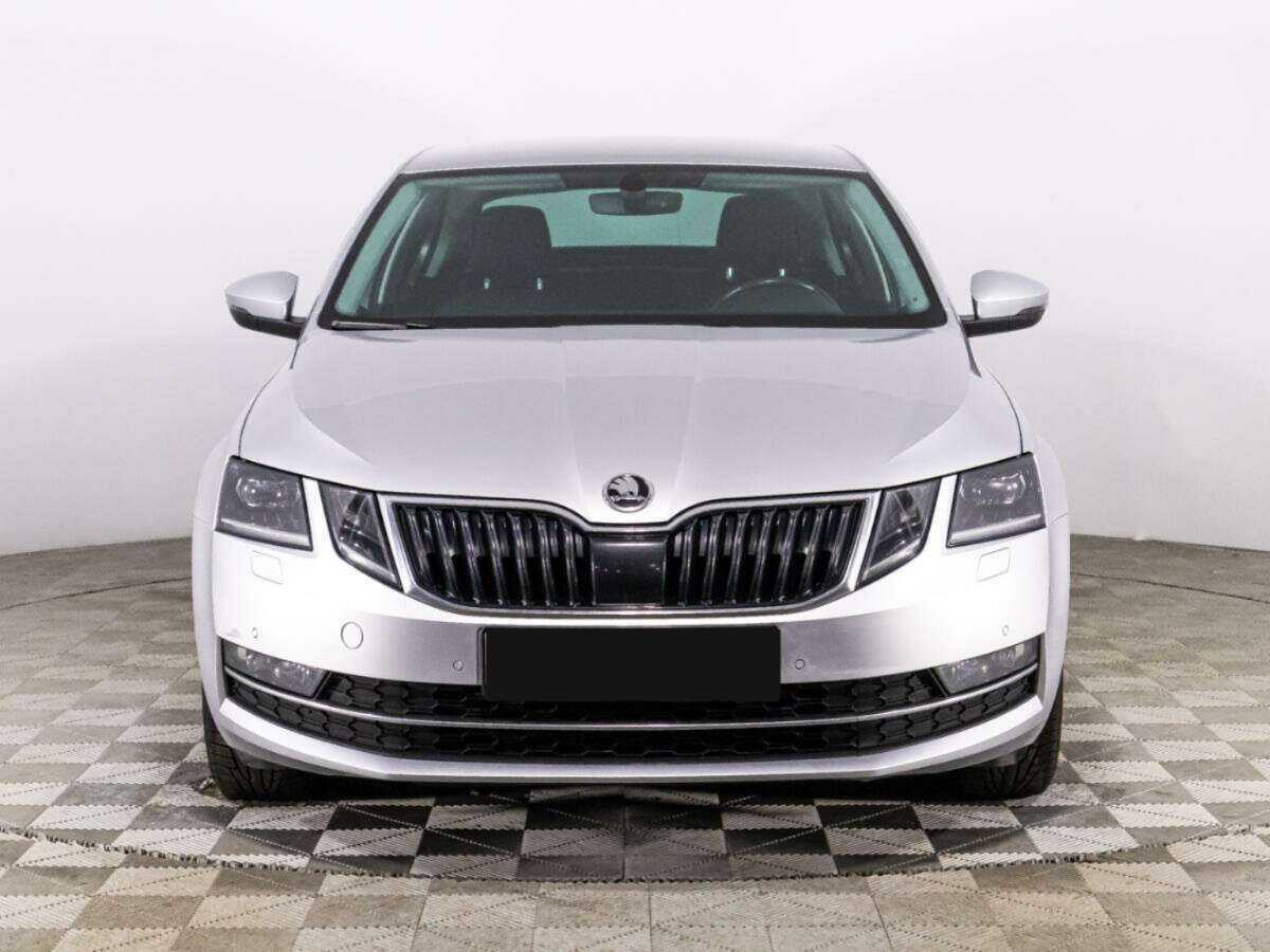 Skoda Octavia с пробегом — 2018 год. Фото: #1