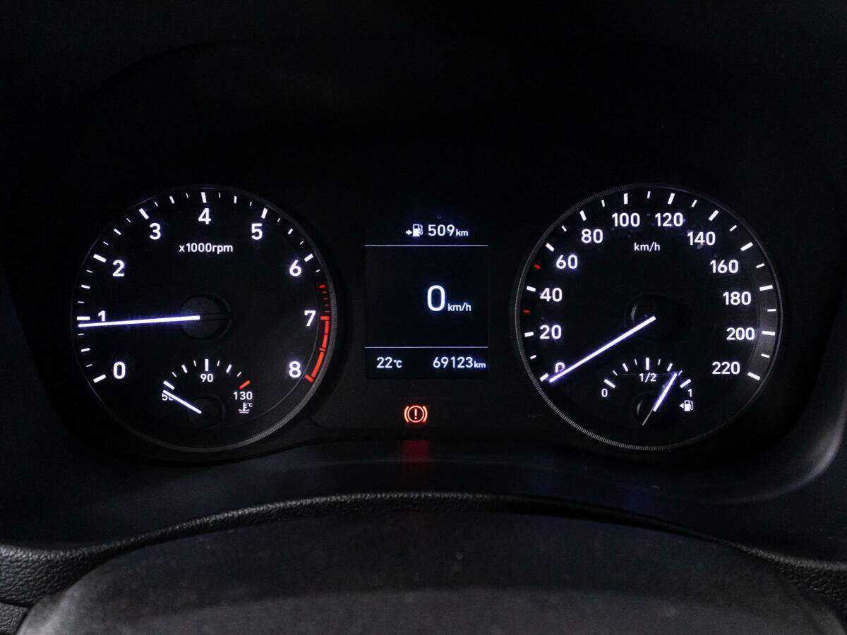 Hyundai Solaris с пробегом — 2017 год. Фото: #11