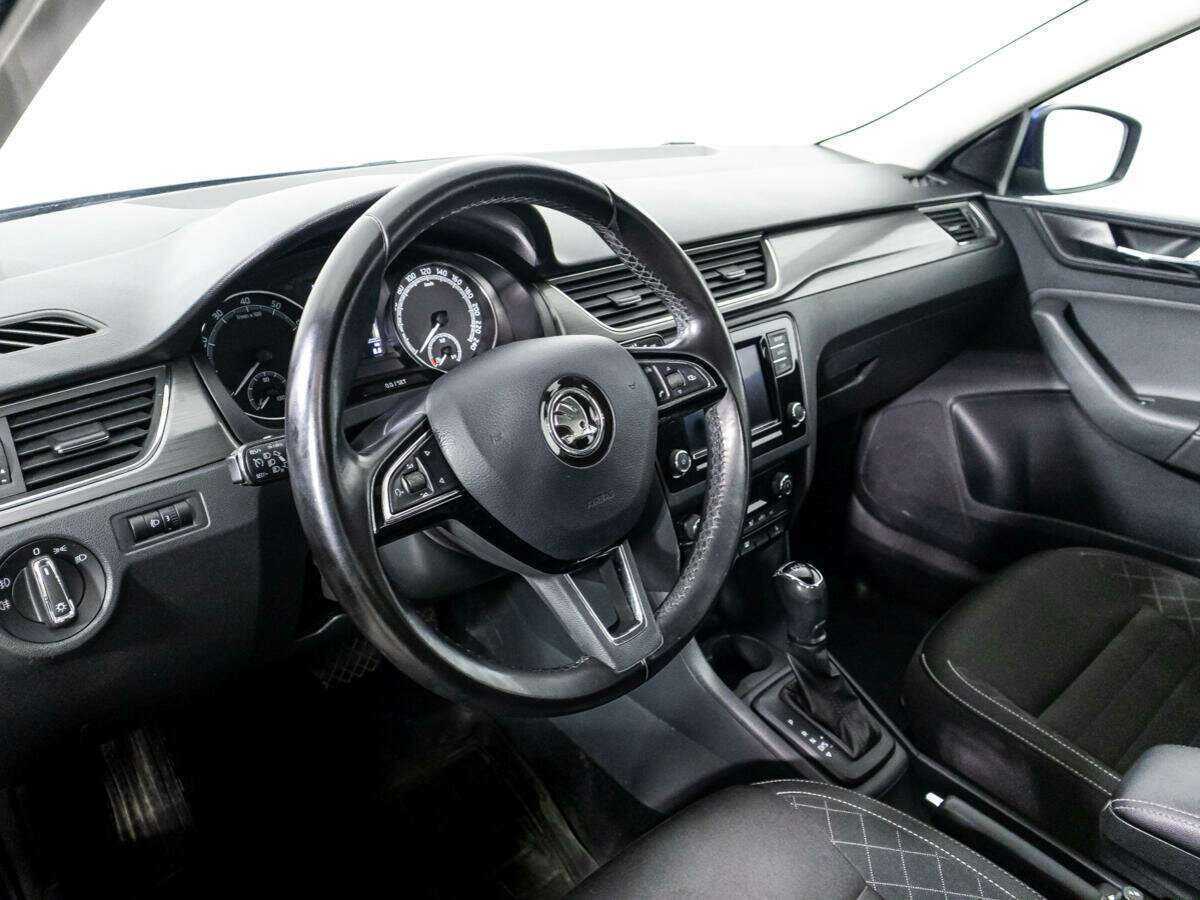 Skoda Rapid с пробегом — 2017 год. Фото: #10