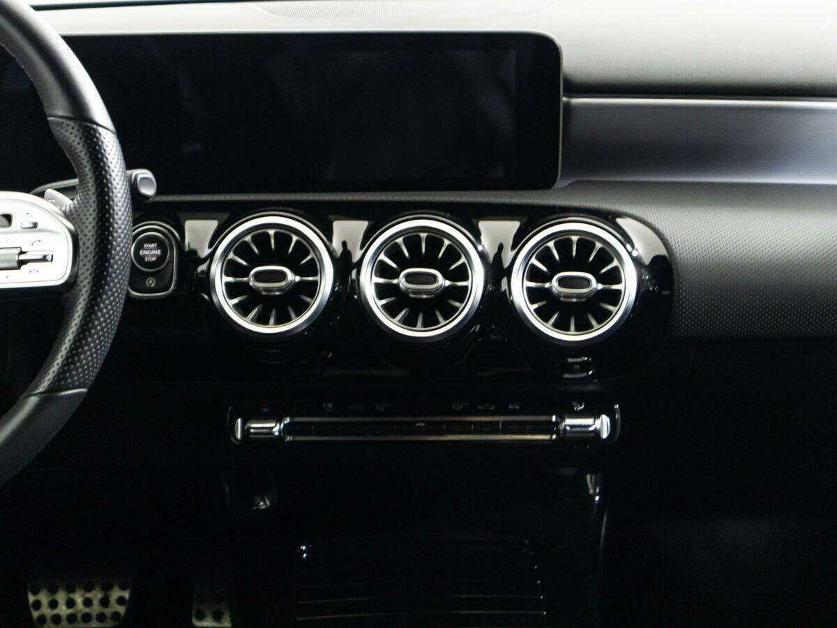 Mercedes-Benz A-Класс с пробегом — 2020 год. Фото: #13