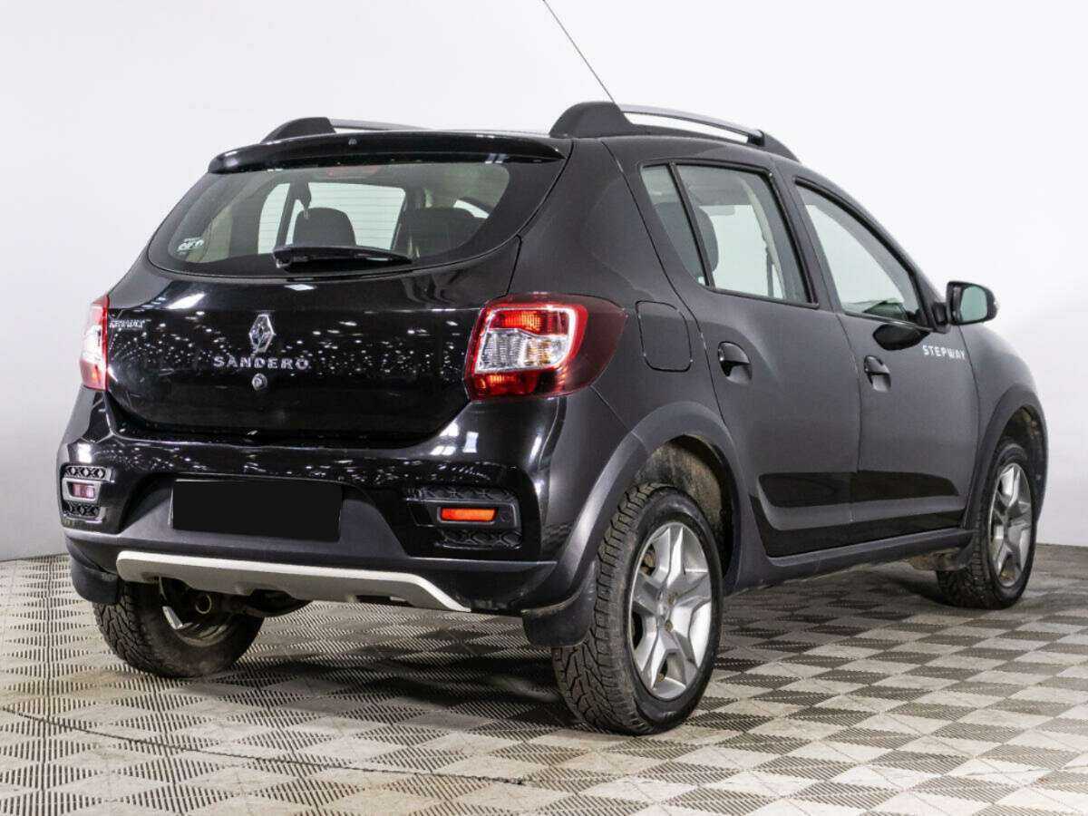Renault Sandero с пробегом — 2018 год. Фото: #4