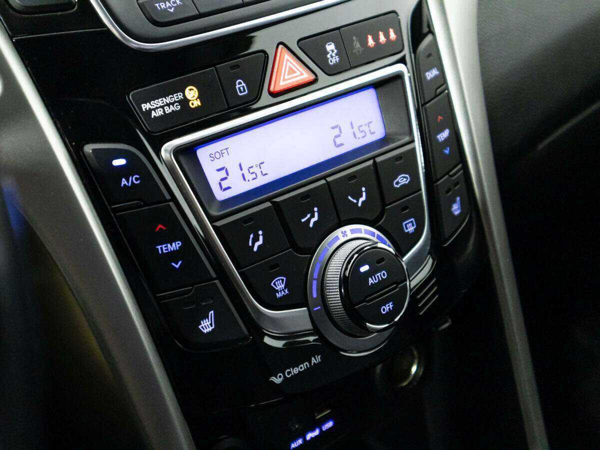 Hyundai i30 с пробегом — 2013 год. Фото: #14