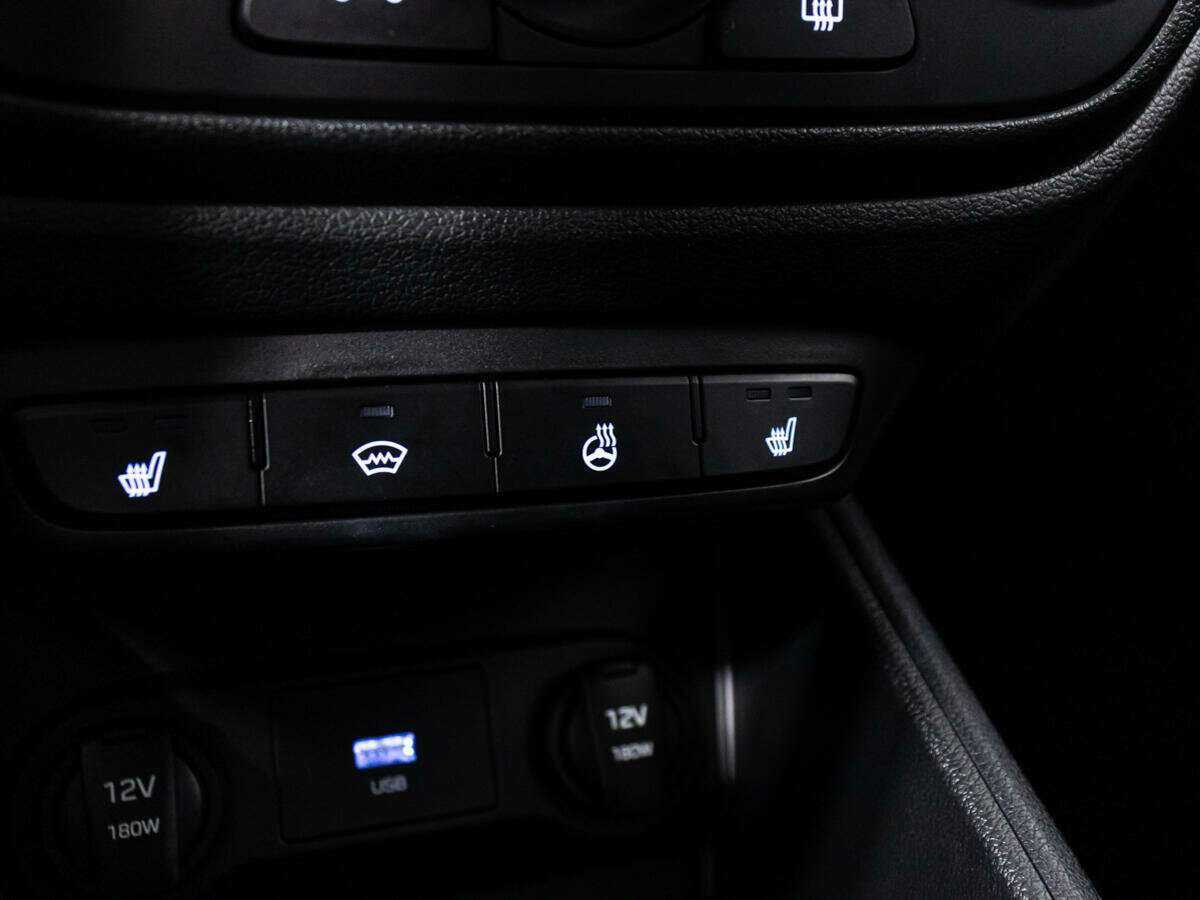 Hyundai Solaris с пробегом — 2021 год. Фото: #16