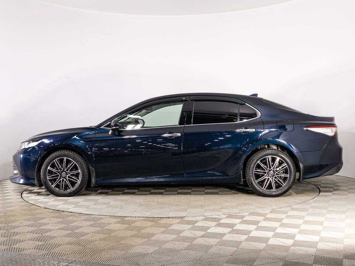 Toyota Camry с пробегом — 2018 год. Фото: #7