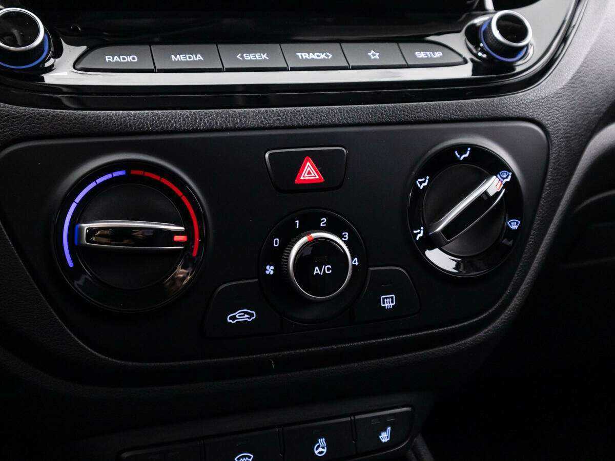 Hyundai Solaris с пробегом — 2021 год. Фото: #15