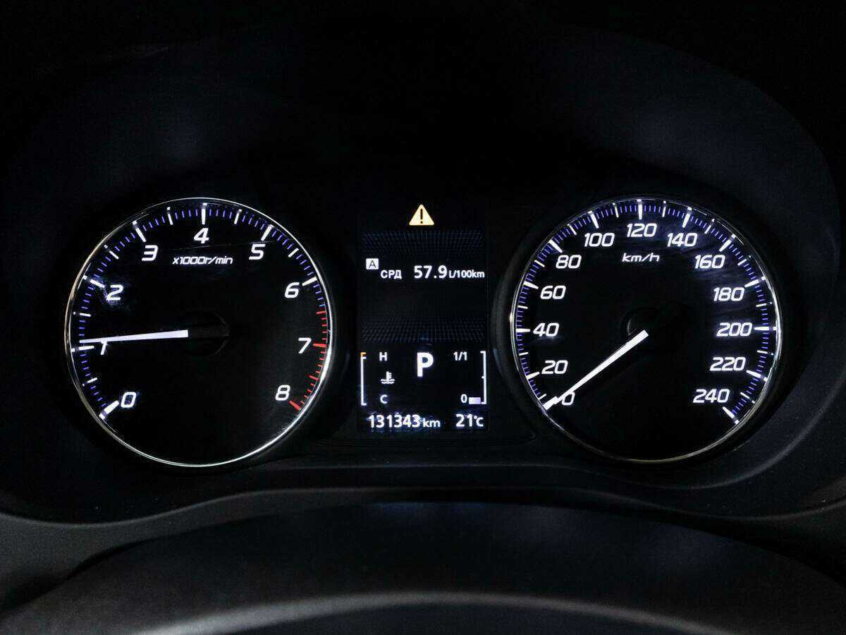 Mitsubishi Outlander с пробегом — 2019 год. Фото: #11