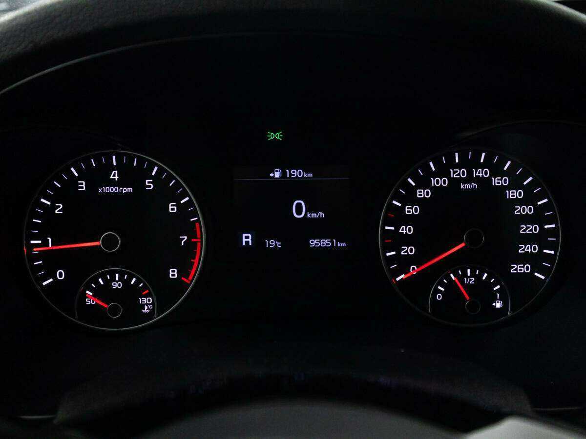 Kia Optima с пробегом — 2018 год. Фото: #11