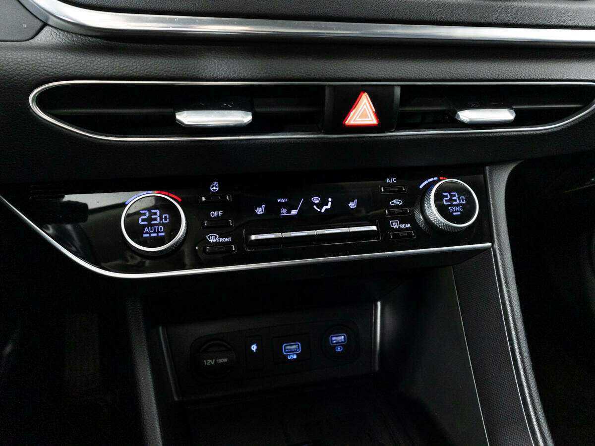 Hyundai Sonata с пробегом — 2020 год. Фото: #16