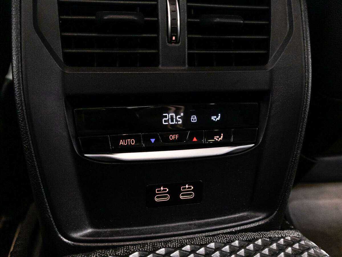 BMW 3 серии с пробегом — 2020 год. Фото: #21