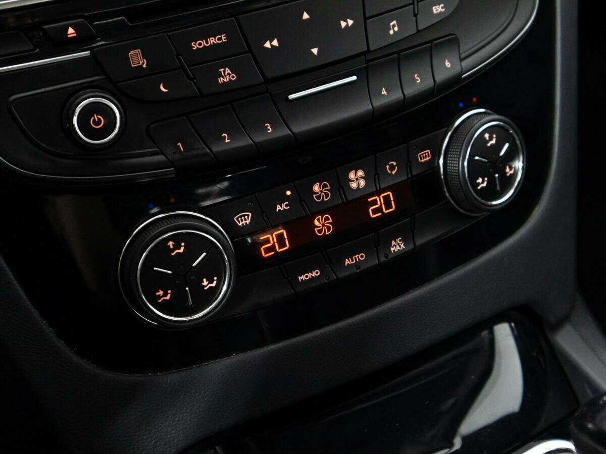 Peugeot 508 с пробегом — 2012 год. Фото: #16