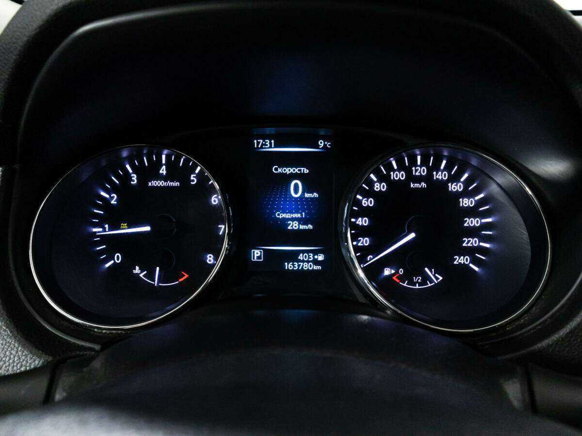 Nissan X-Trail с пробегом — 2016 год. Фото: #11