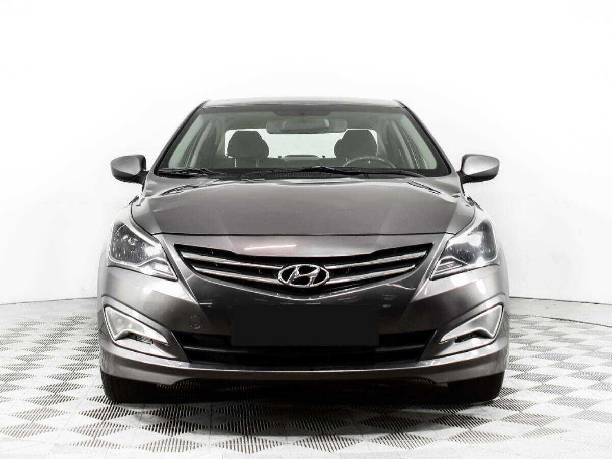 Hyundai Solaris с пробегом — 2016 год. Фото: #1