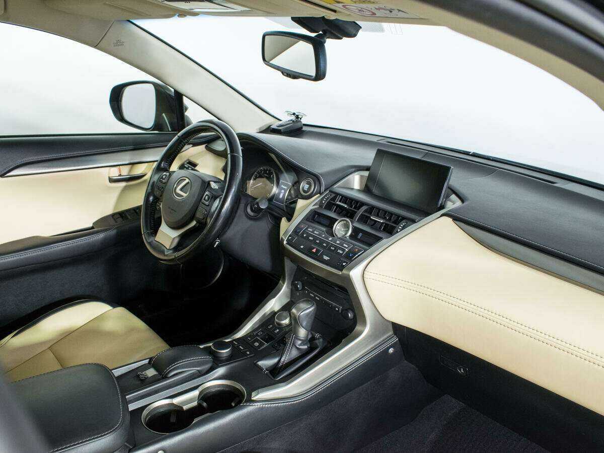 Lexus NX с пробегом — 2016 год. Фото: #8