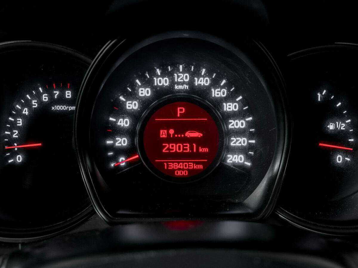 Kia Ceed с пробегом — 2016 год. Фото: #10