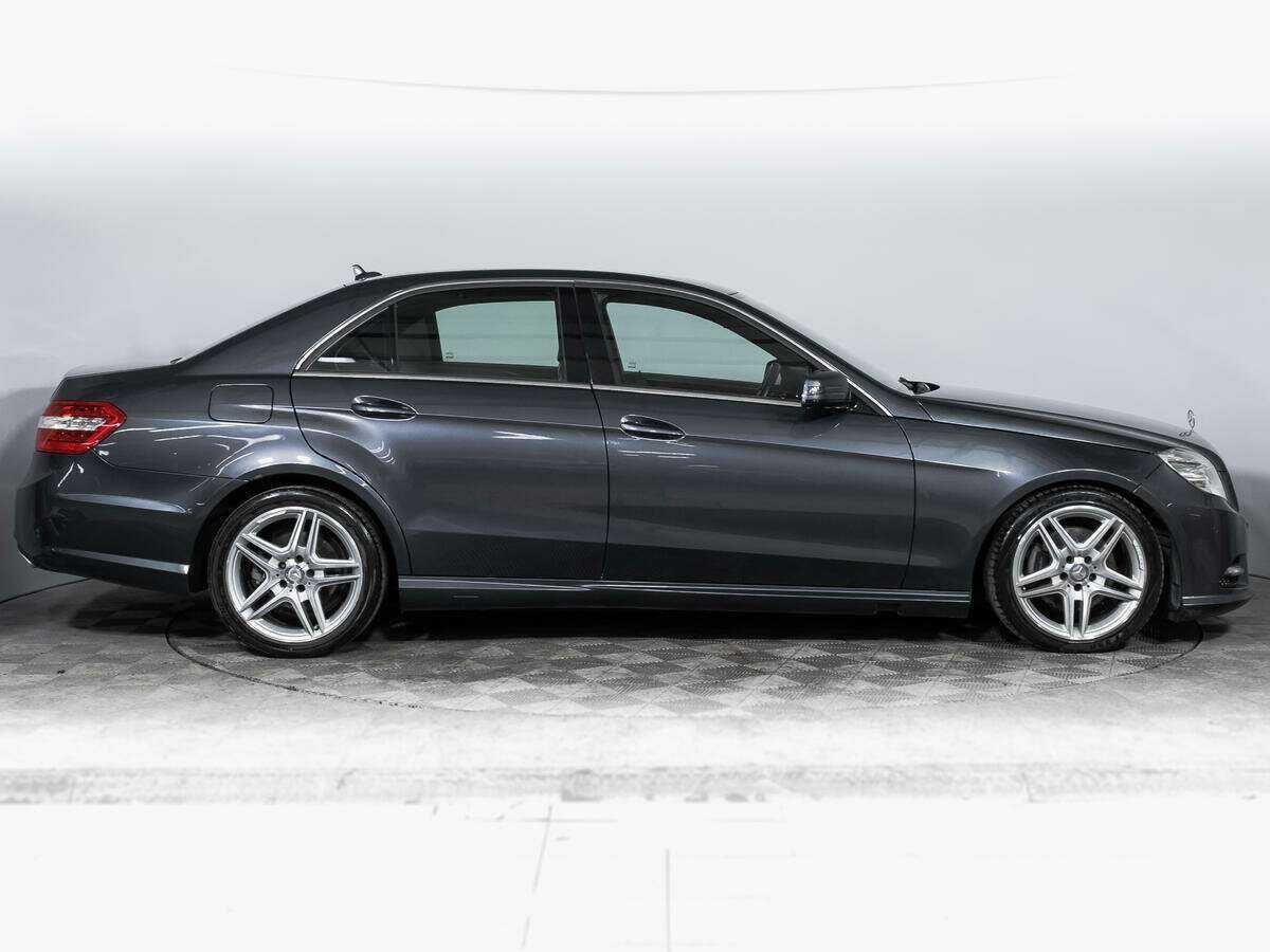 Mercedes-Benz E-Класс с пробегом — 2012 год. Фото: #3