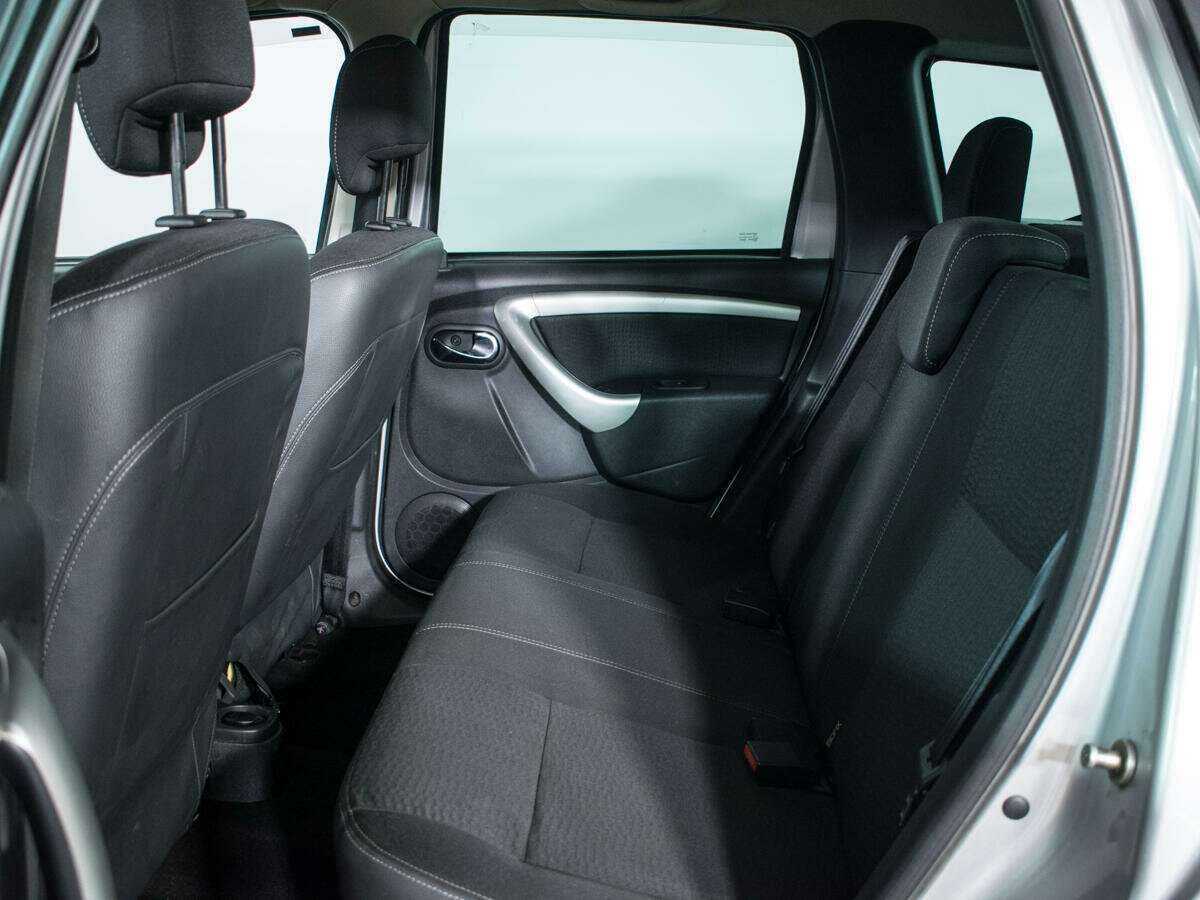 Nissan Terrano с пробегом — 2016 год. Фото: #9