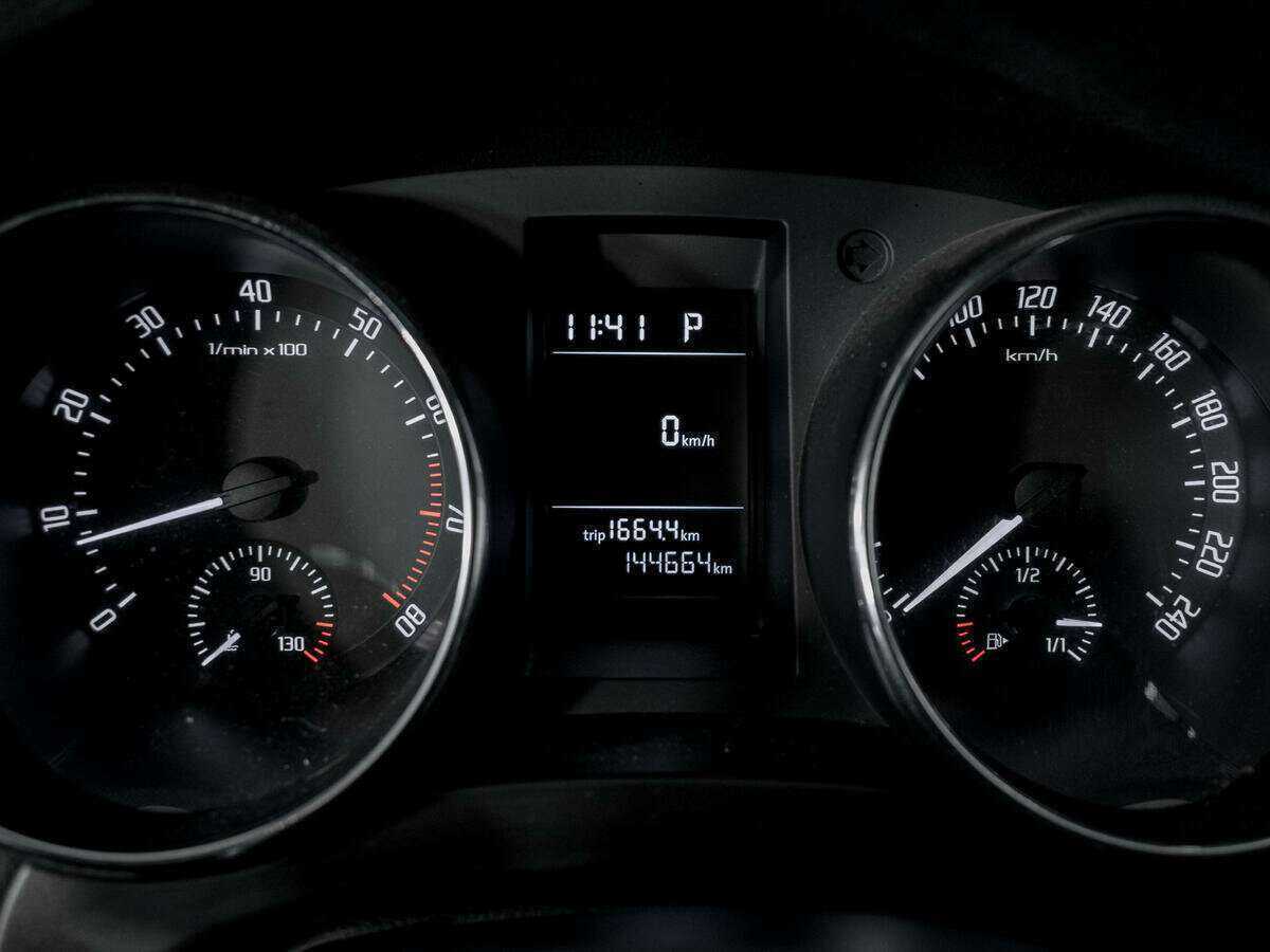 Skoda Yeti с пробегом — 2015 год. Фото: #10