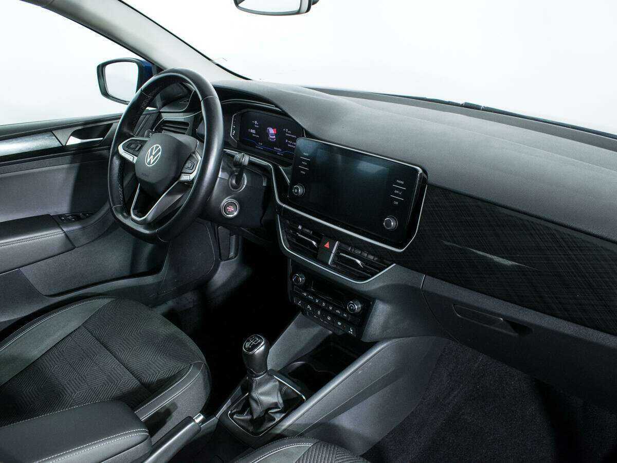Volkswagen Polo с пробегом — 2020 год. Фото: #8
