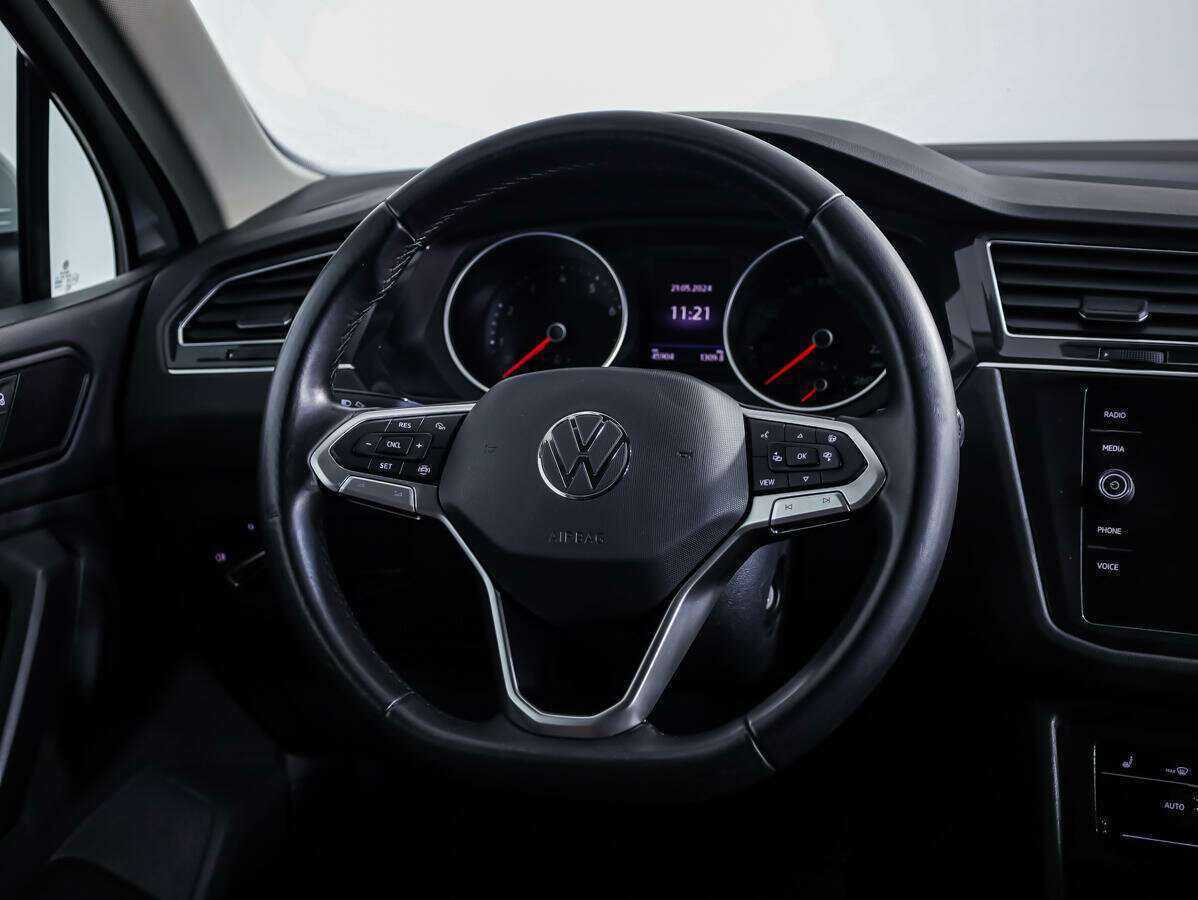 Volkswagen Tiguan с пробегом — 2020 год. Фото: #9