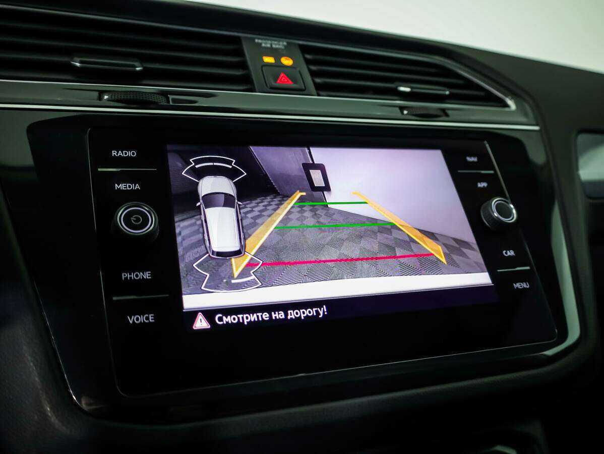 Volkswagen Tiguan с пробегом — 2020 год. Фото: #12