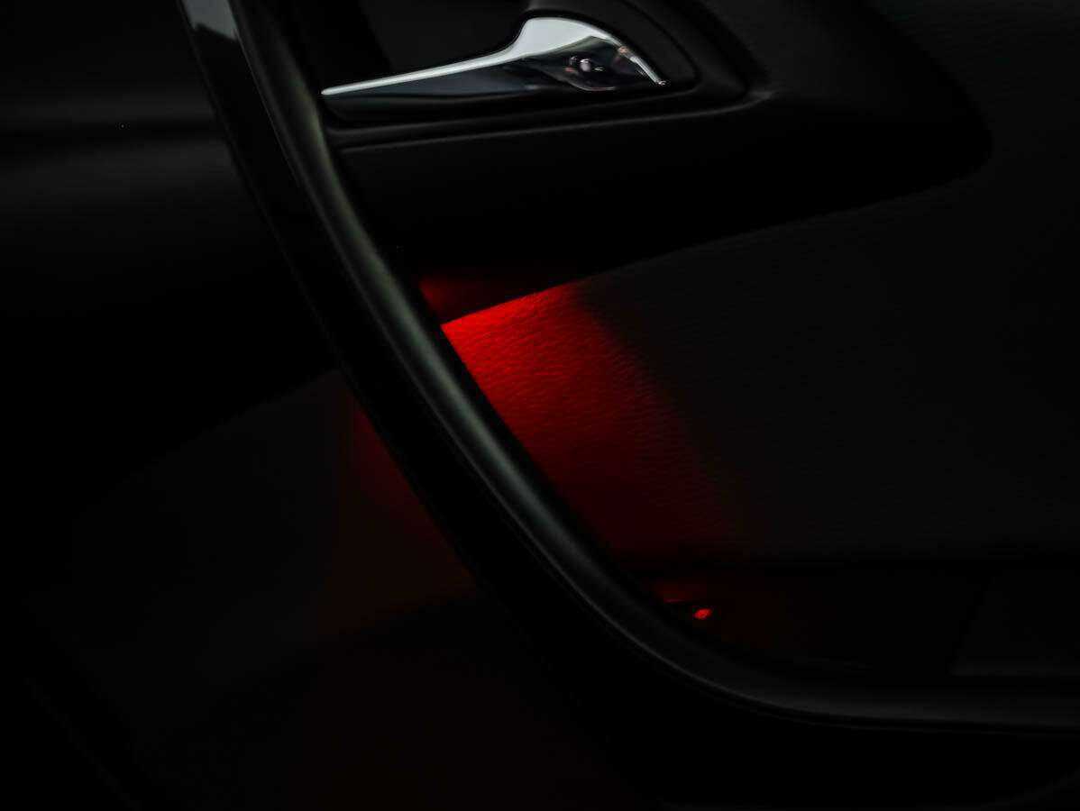 Opel Astra с пробегом — 2015 год. Фото: #14