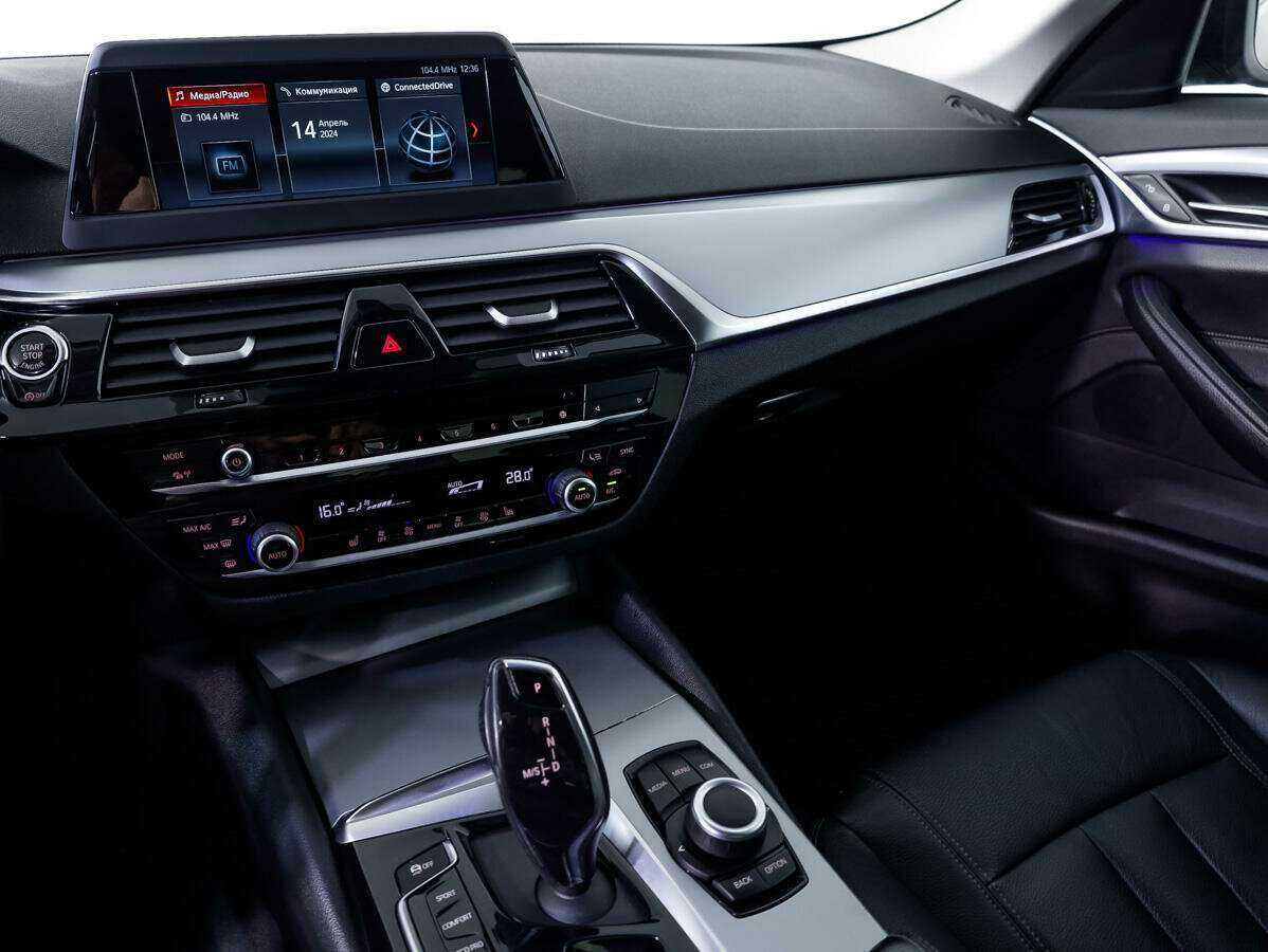 BMW 5 серии с пробегом — 2018 год. Фото: #13
