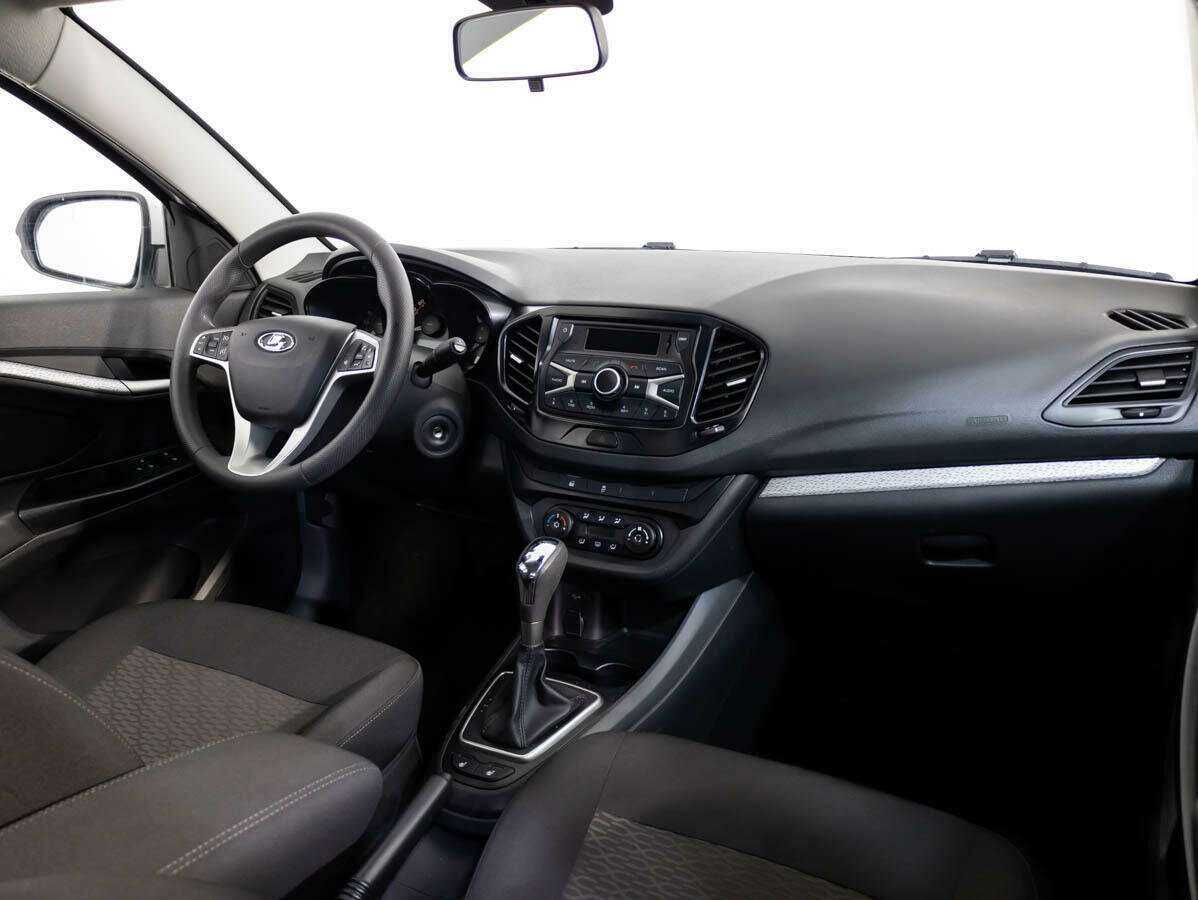 Lada (ВАЗ) Vesta с пробегом — 2022 год. Фото: #6