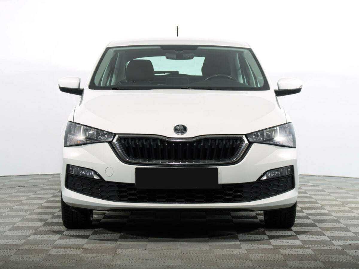 Skoda Rapid с пробегом — 2020 год. Фото: #4