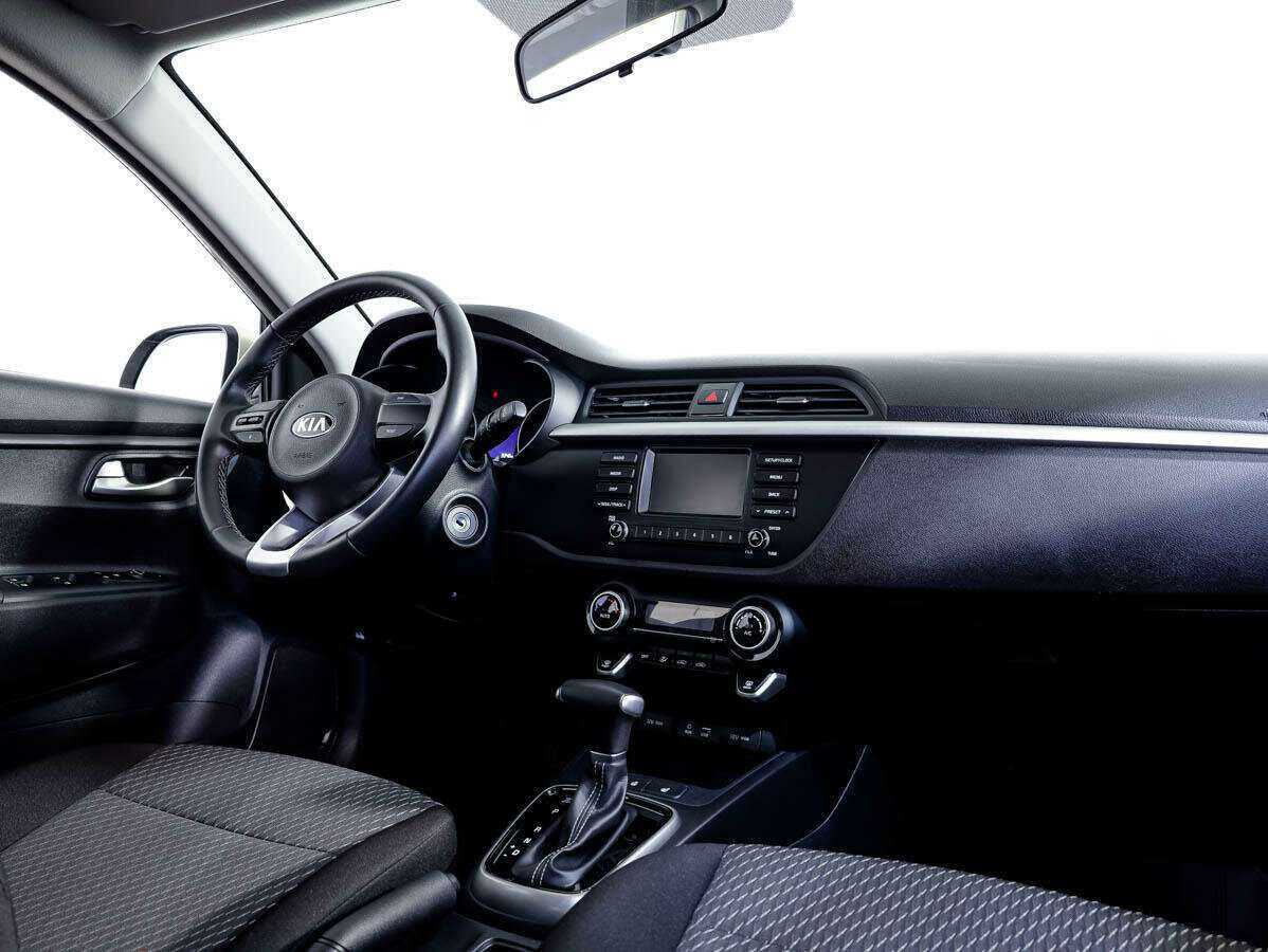 Kia Rio с пробегом — 2019 год. Фото: #7