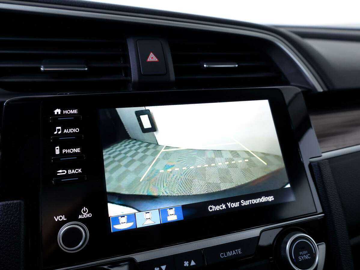 Honda Civic с пробегом — 2019 год. Фото: #19