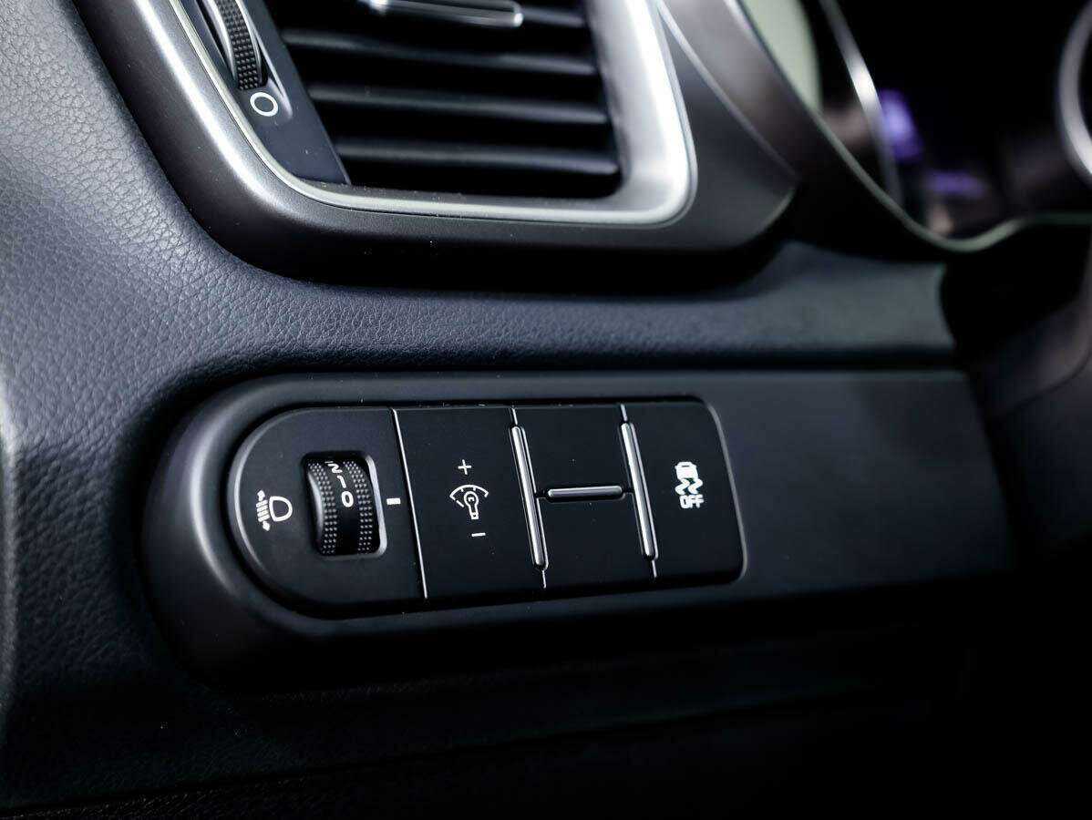 Kia Ceed с пробегом — 2018 год. Фото: #13