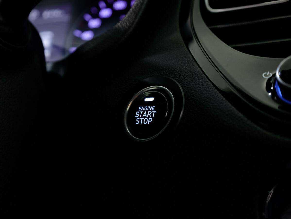 Hyundai Solaris с пробегом — 2020 год. Фото: #17