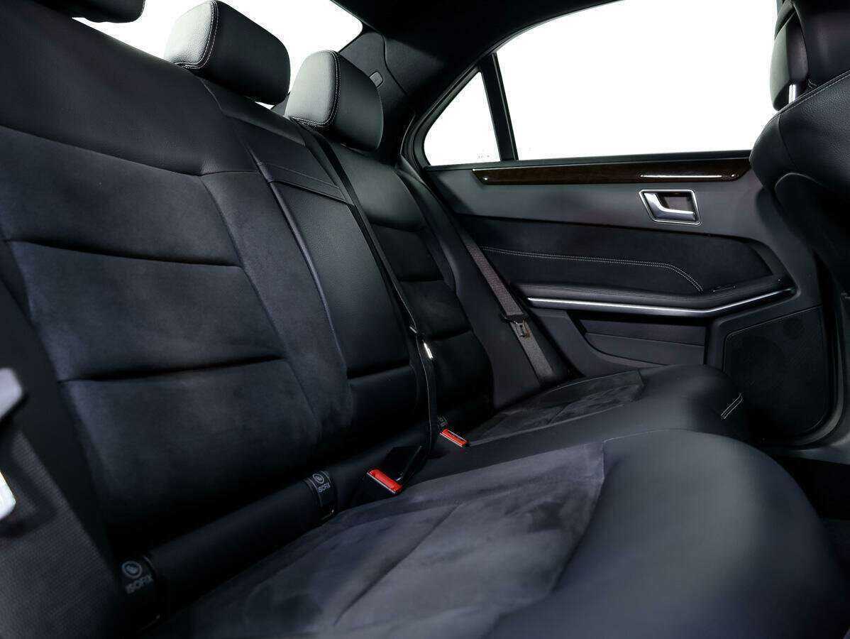 Mercedes-Benz E-Класс с пробегом — 2014 год. Фото: #12