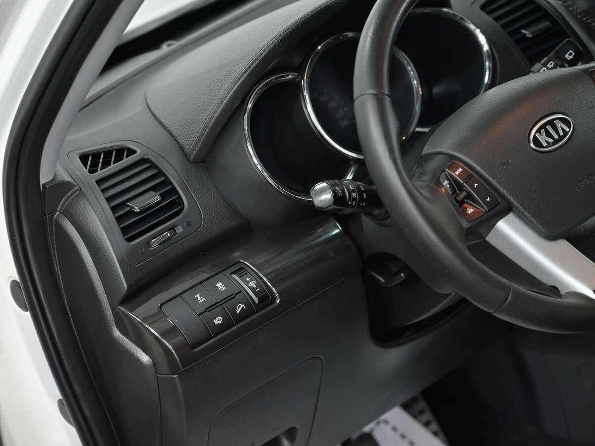 Kia Sorento с пробегом — 2012 год. Фото: #10