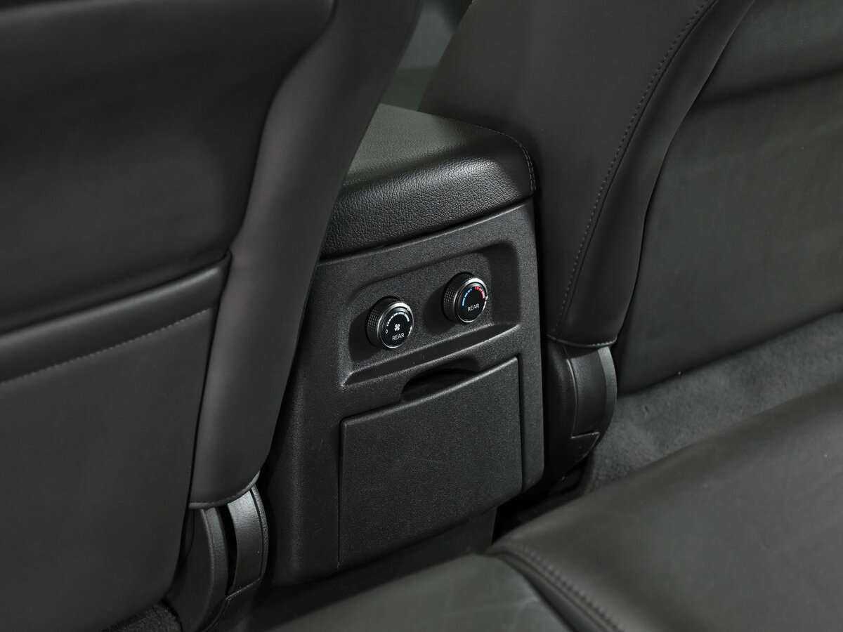 Nissan Pathfinder с пробегом — 2012 год. Фото: #14