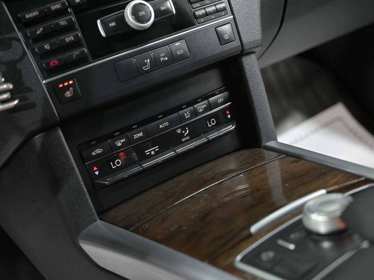 Mercedes-Benz E-Класс с пробегом — 2012 год. Фото: #12